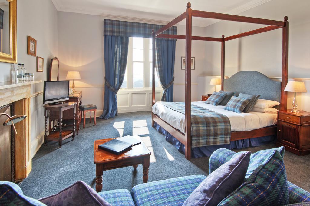 Chirnside Hall Hotel Room photo