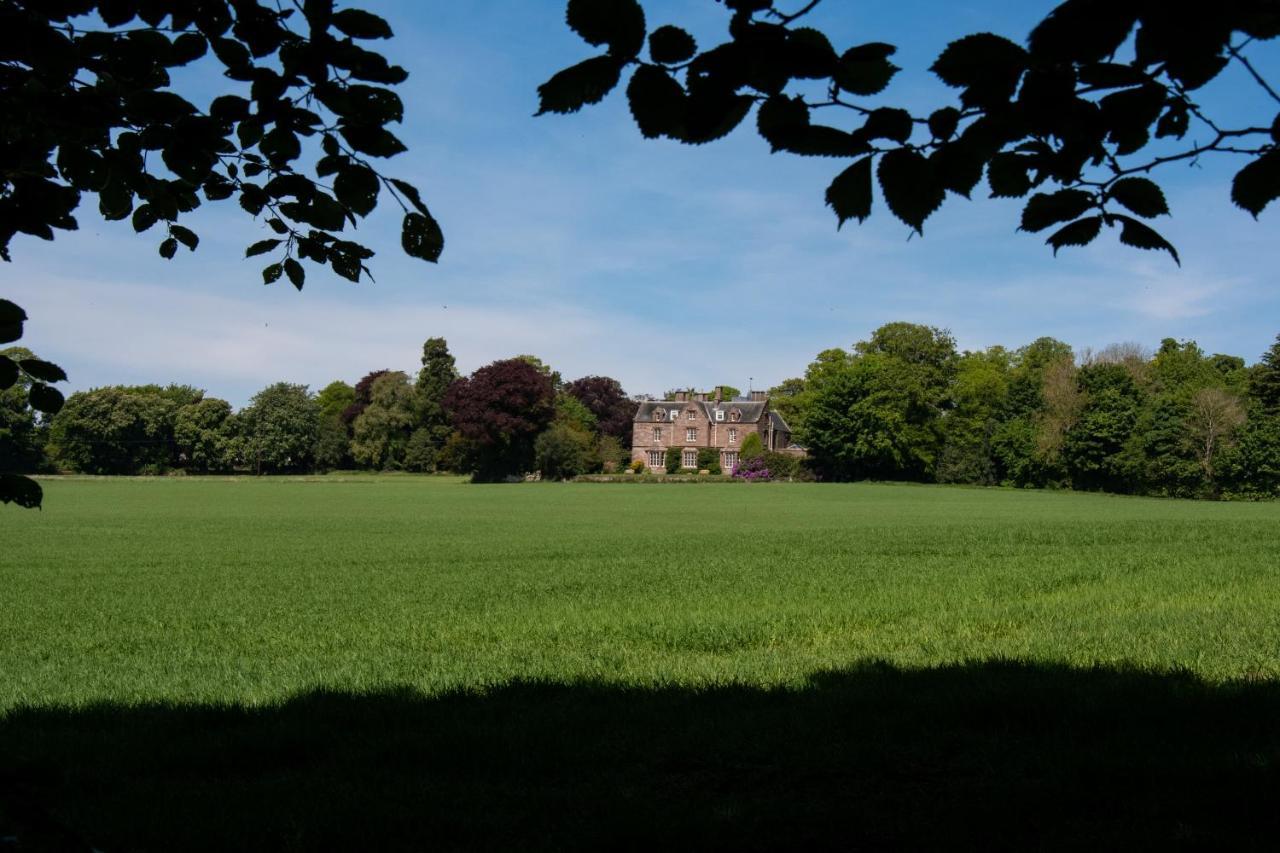 Chirnside Hall Hotel Exterior photo