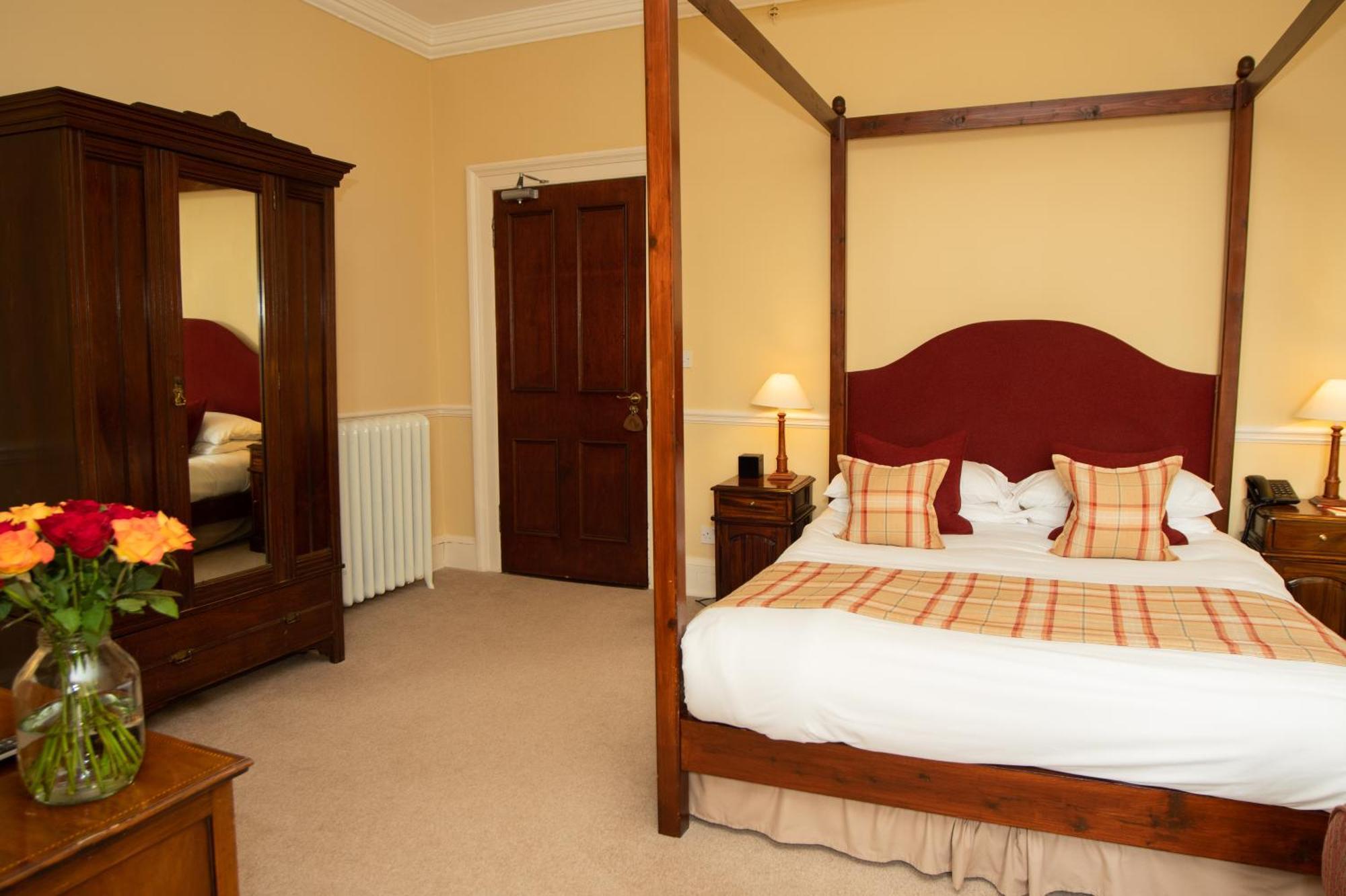 Chirnside Hall Hotel Room photo